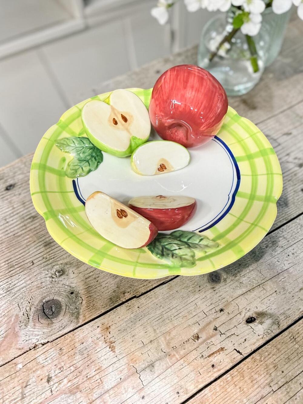 Vintage Bella Casa Ganz 3D Apple Wall Plate Ceramic Fruit Kitchen Decor 8.5"